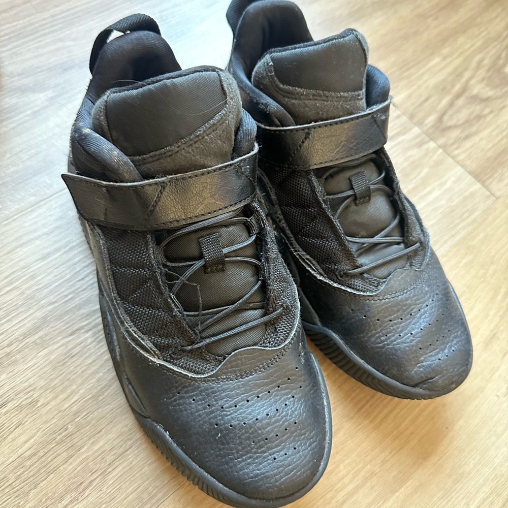 Jordan Black Sneakers with Velcro Strap and Low-Top Design